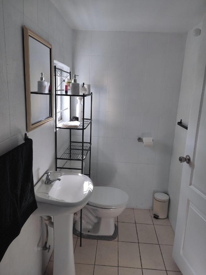 Montego Bay Garden Studio エクステリア 写真