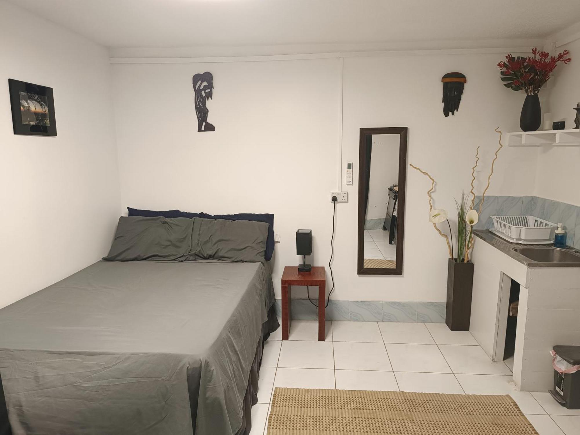 Montego Bay Garden Studio エクステリア 写真